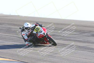 media/Nov-17-2024-CVMA (Sun) [[1fec520723]]/Race 11-Amateur Supersport Open/